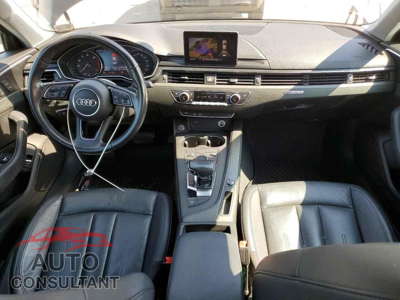 AUDI A4 2018 - WAUDNAF49JA072181