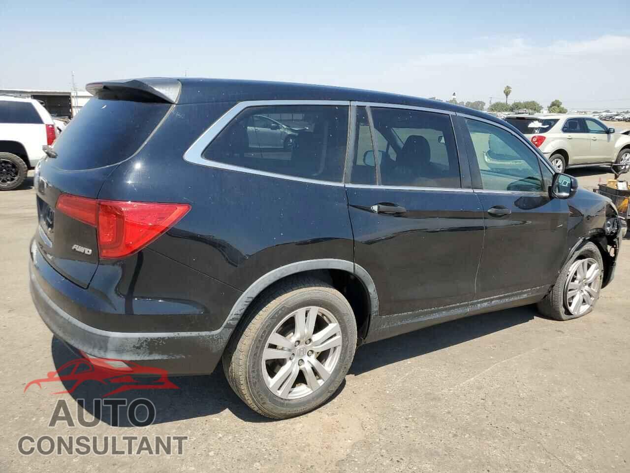 HONDA PILOT 2017 - 5FNYF6H13HB020743