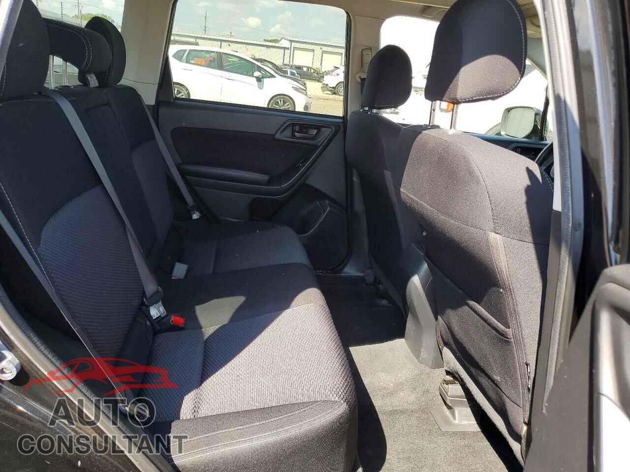 SUBARU FORESTER 2017 - JF2SJAEC6HH479568