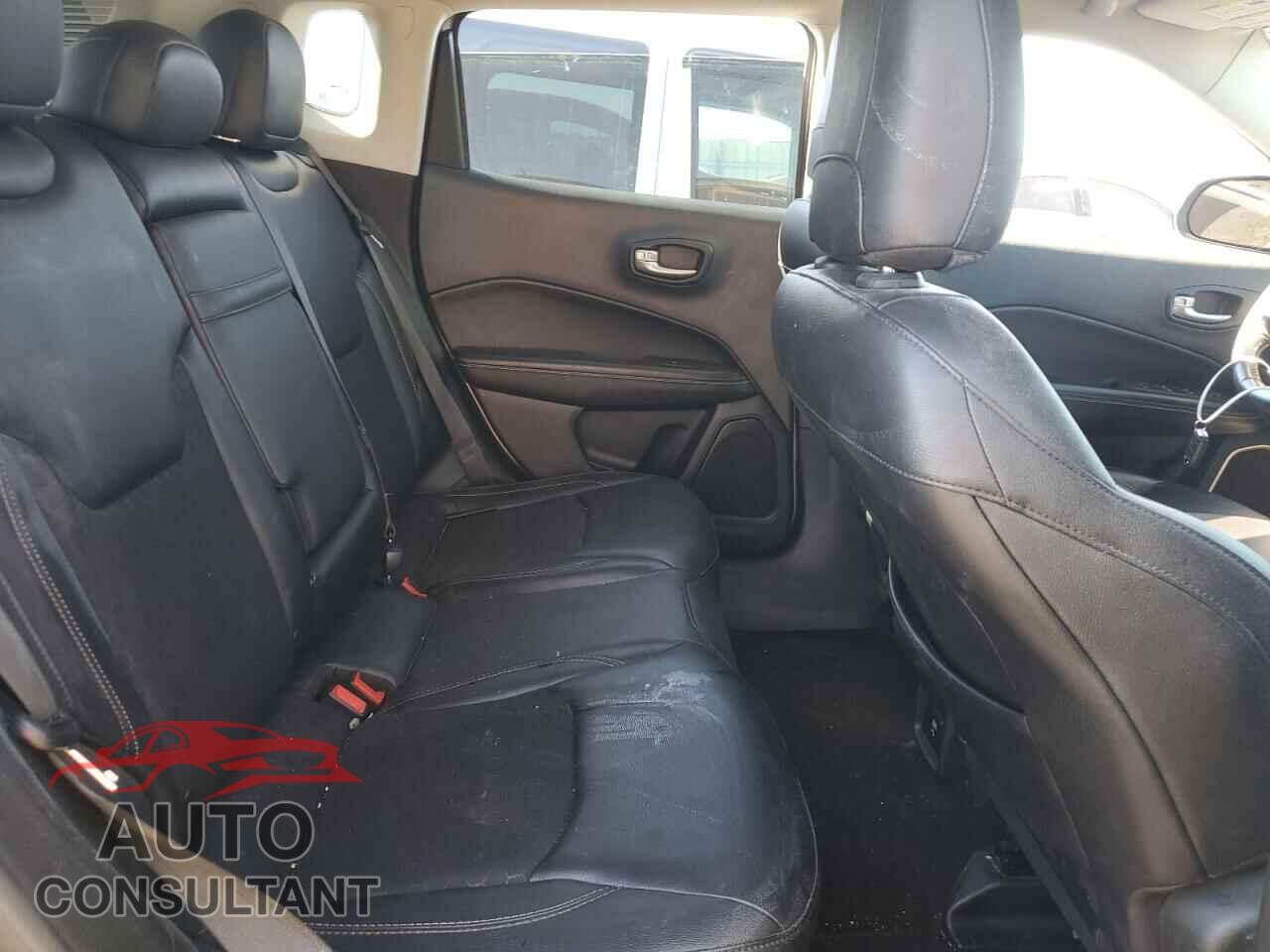 JEEP COMPASS 2017 - 3C4NJCBB8HT669392
