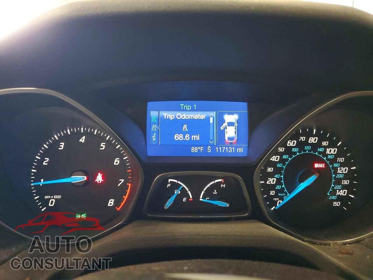 FORD FOCUS 2012 - 1FAHP3K22CL461854