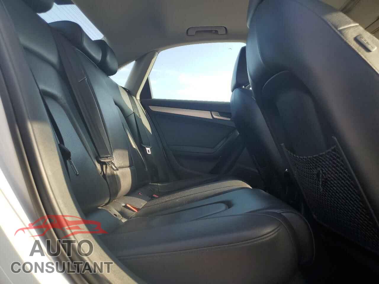 AUDI A4 2013 - WAUBFAFL6DN043312