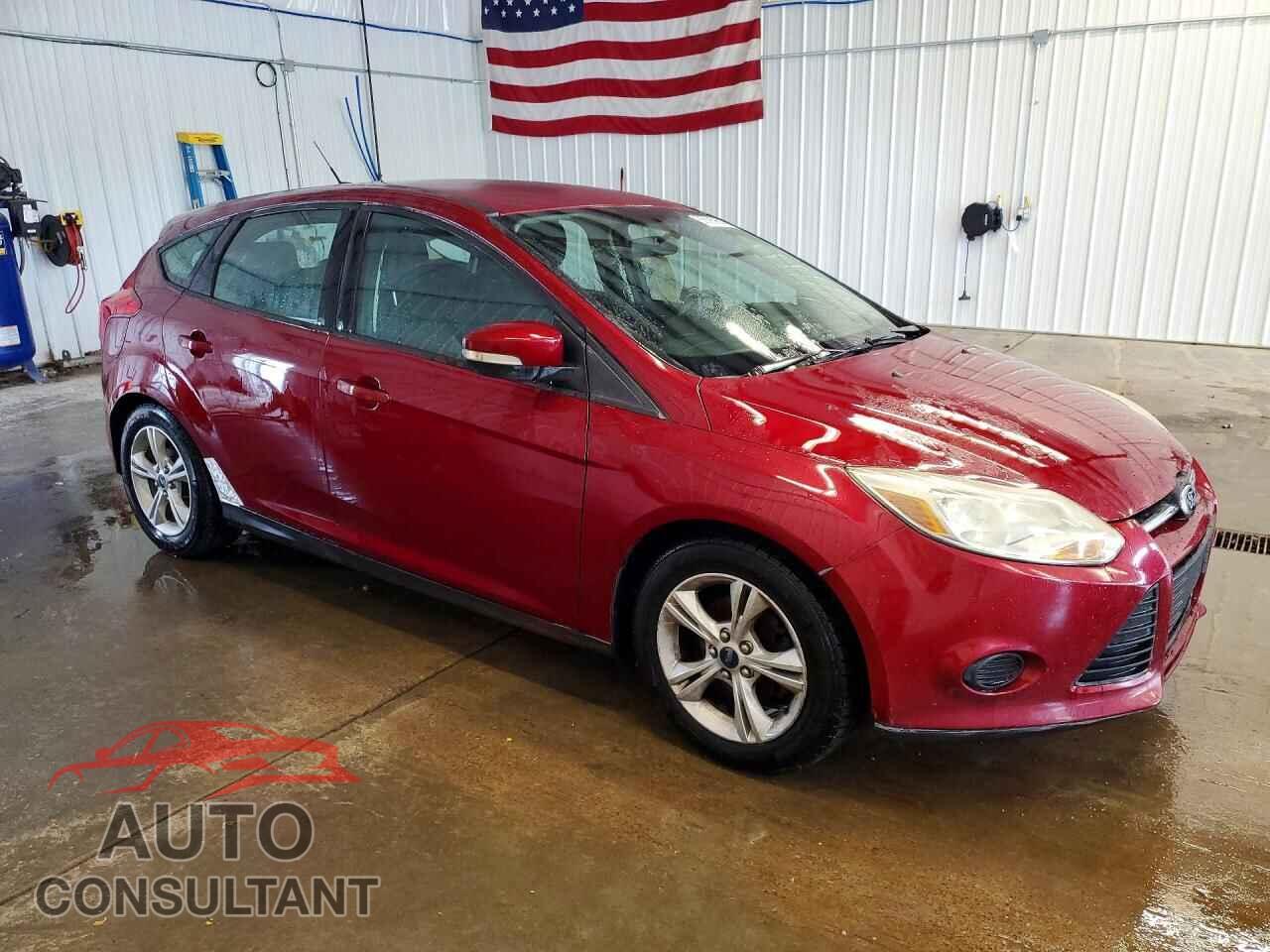 FORD FOCUS 2014 - 1FADP3K2XEL428411