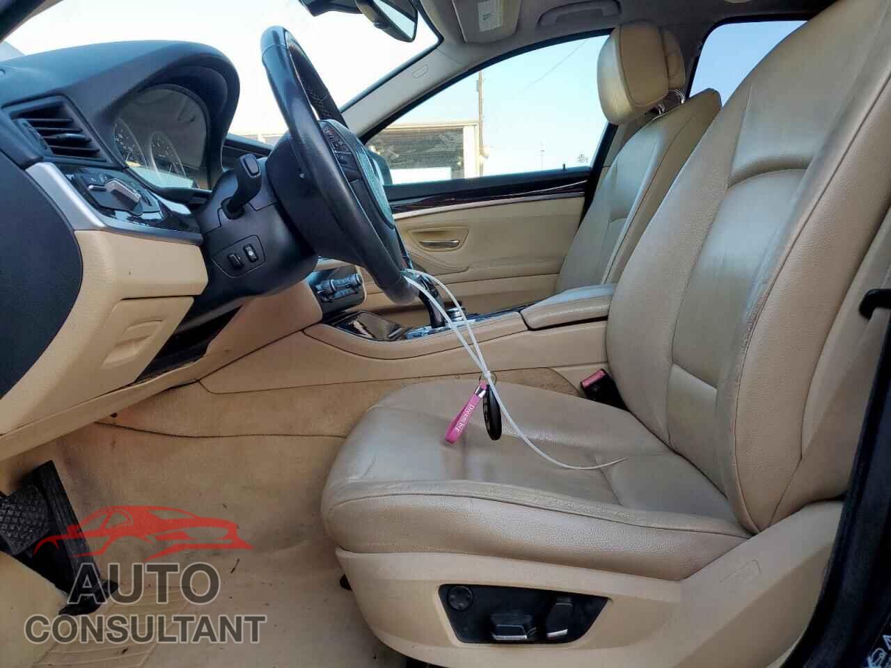 BMW 5 SERIES 2012 - WBAXH5C52CDW03313