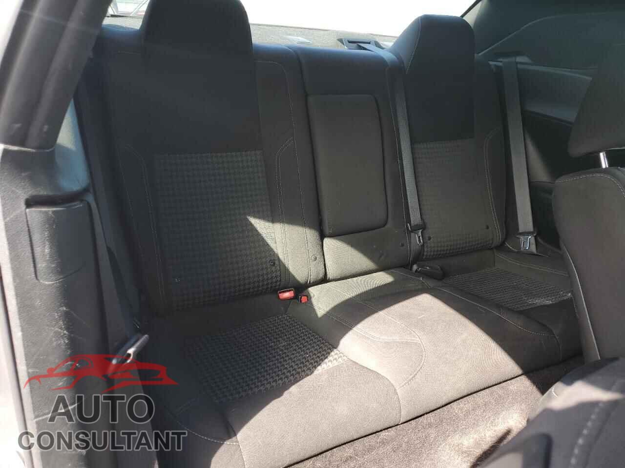 DODGE CHALLENGER 2017 - 2C3CDZAG2HH614769