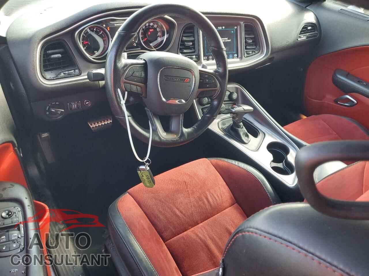 DODGE CHALLENGER 2019 - 2C3CDZFJ4KH656405