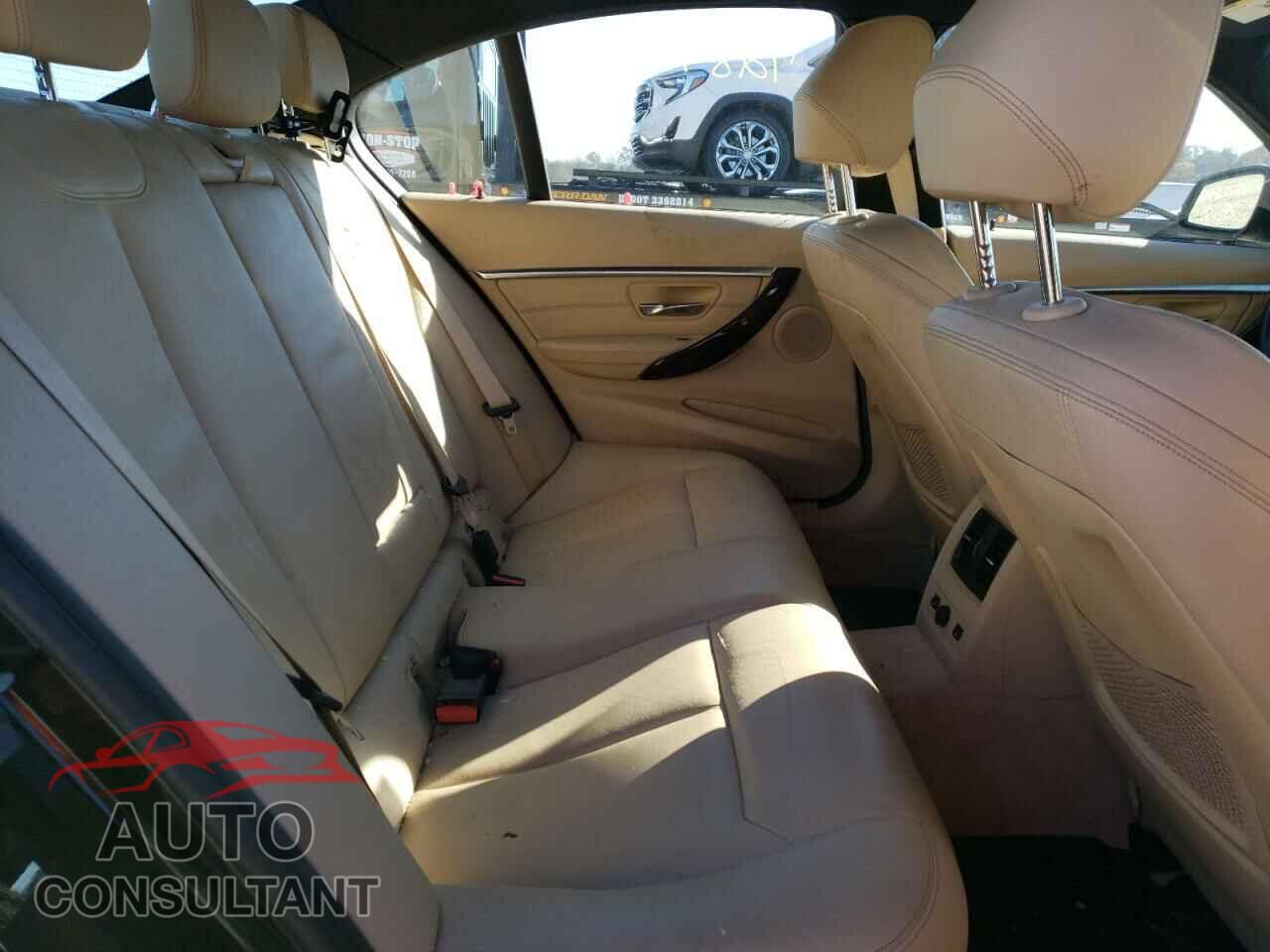 BMW 3 SERIES 2016 - WBA8E3G55GNU05899