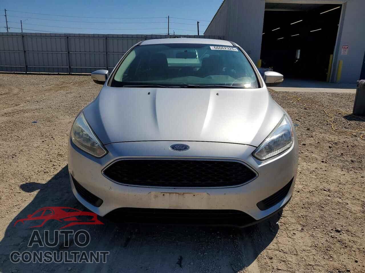FORD FOCUS 2016 - 1FADP3F26GL292937