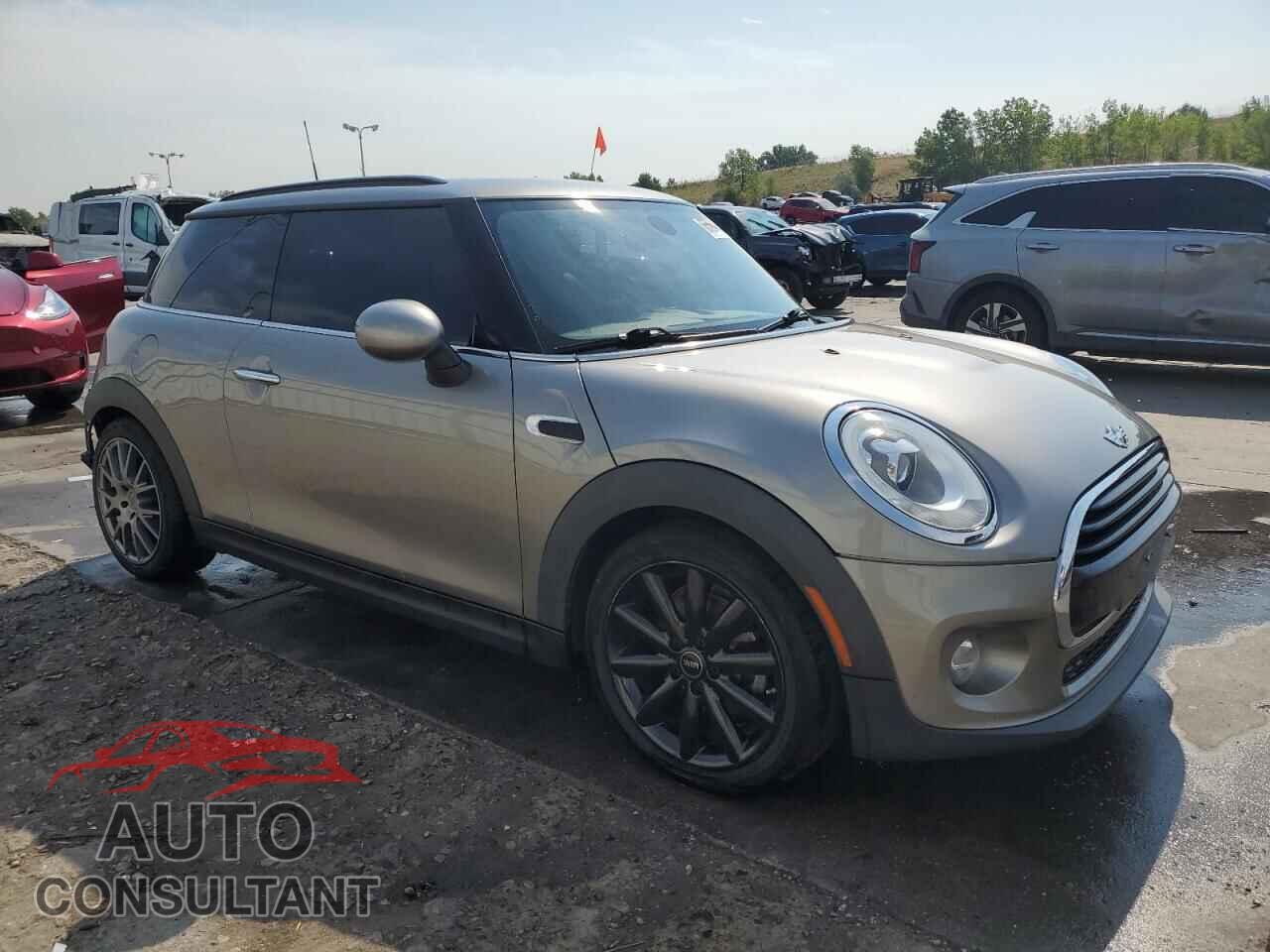 MINI COOPER 2017 - WMWXP5C39H2F61682