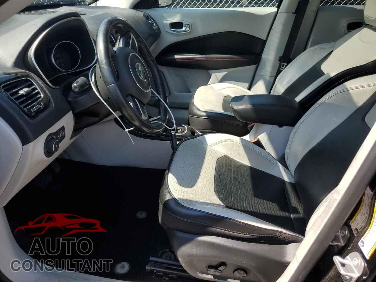 JEEP COMPASS 2020 - 3C4NJDCB9LT193263