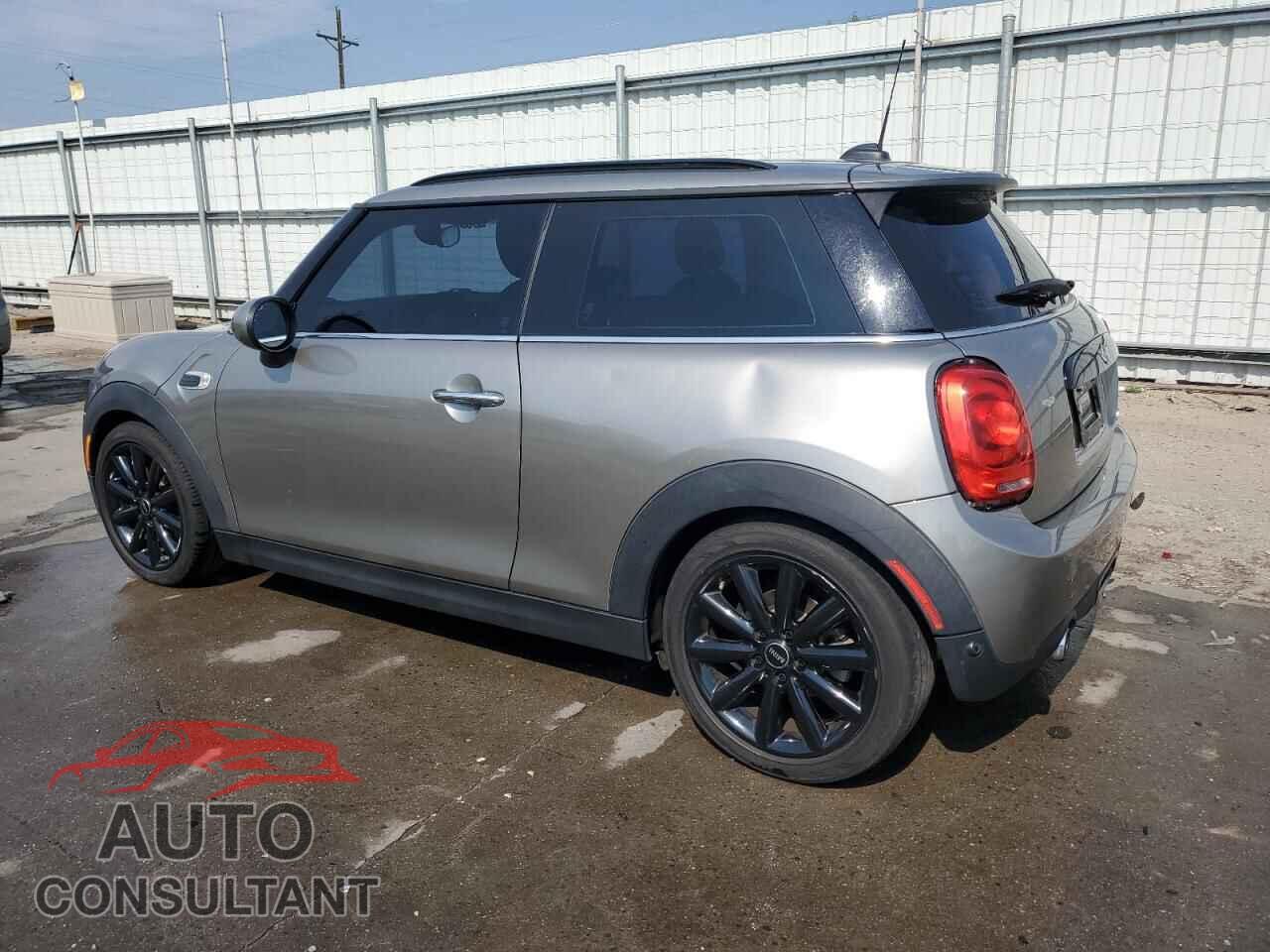 MINI COOPER 2017 - WMWXP5C39H2F61682
