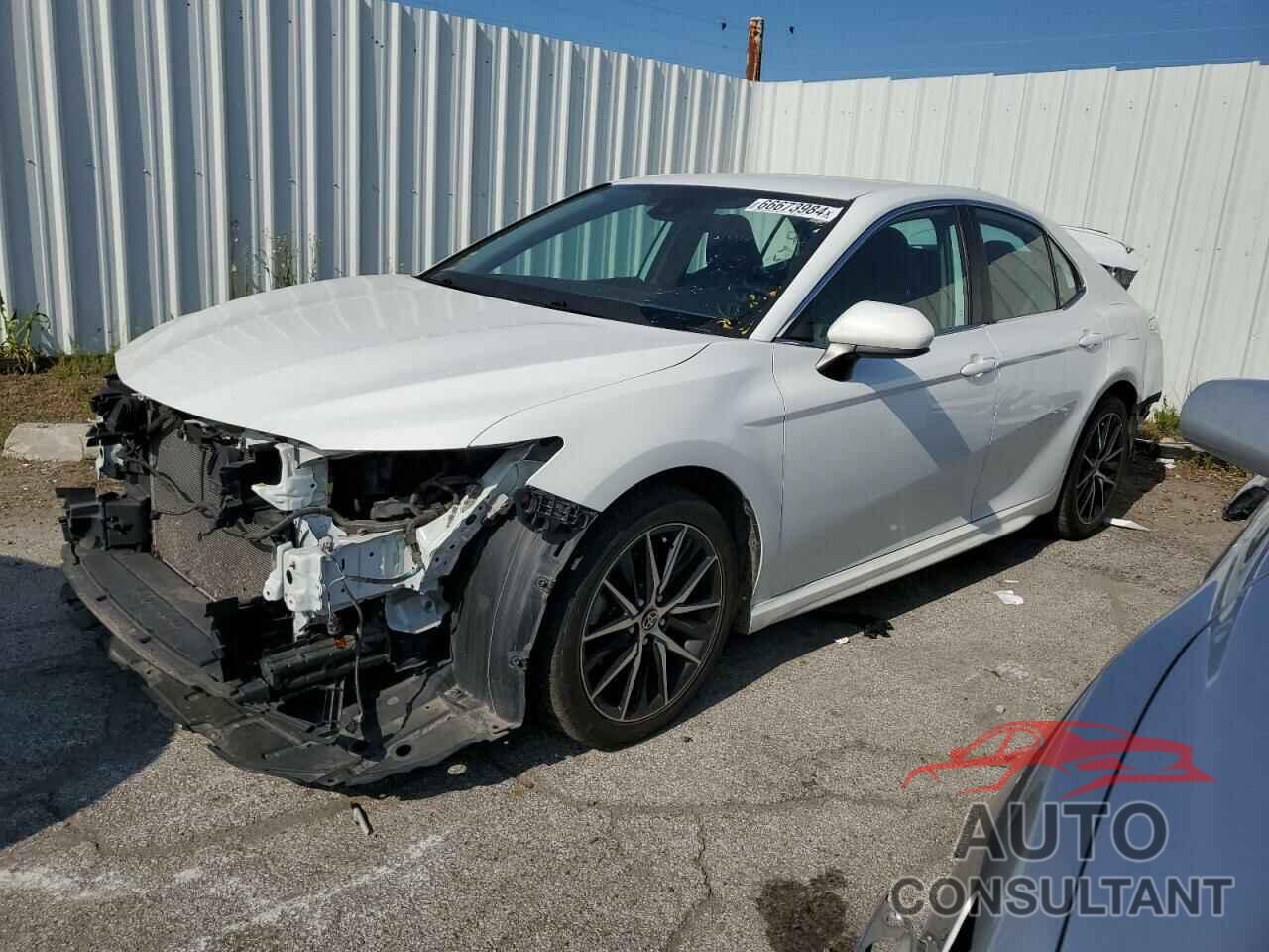 TOYOTA CAMRY 2021 - 4T1G11AK4MU413275