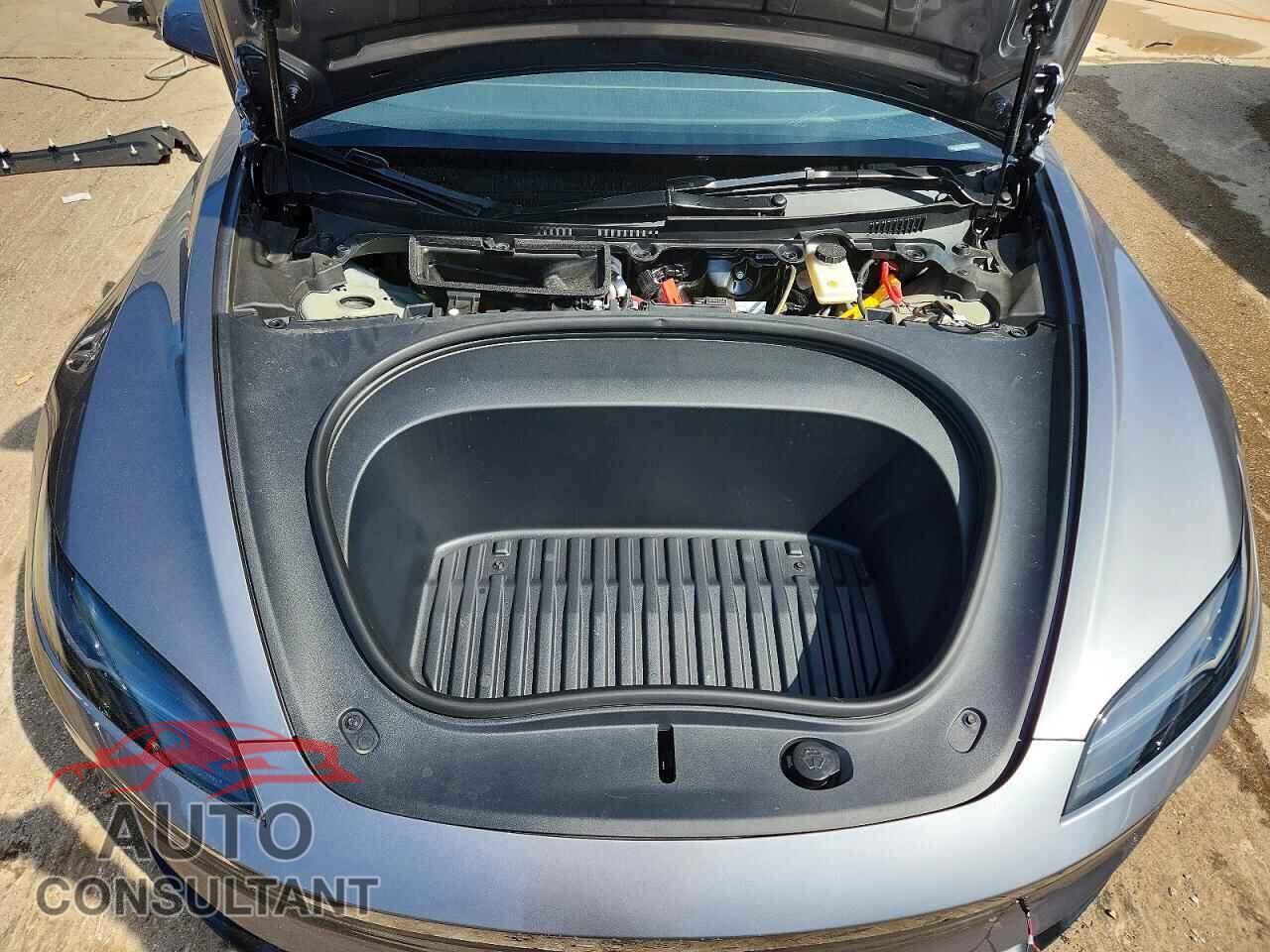 TESLA MODEL 3 2024 - 5YJ3E1ET2RF890264