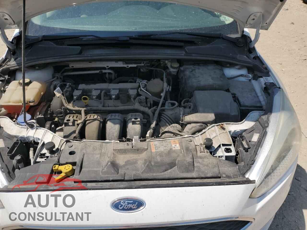 FORD FOCUS 2016 - 1FADP3F27GL208799