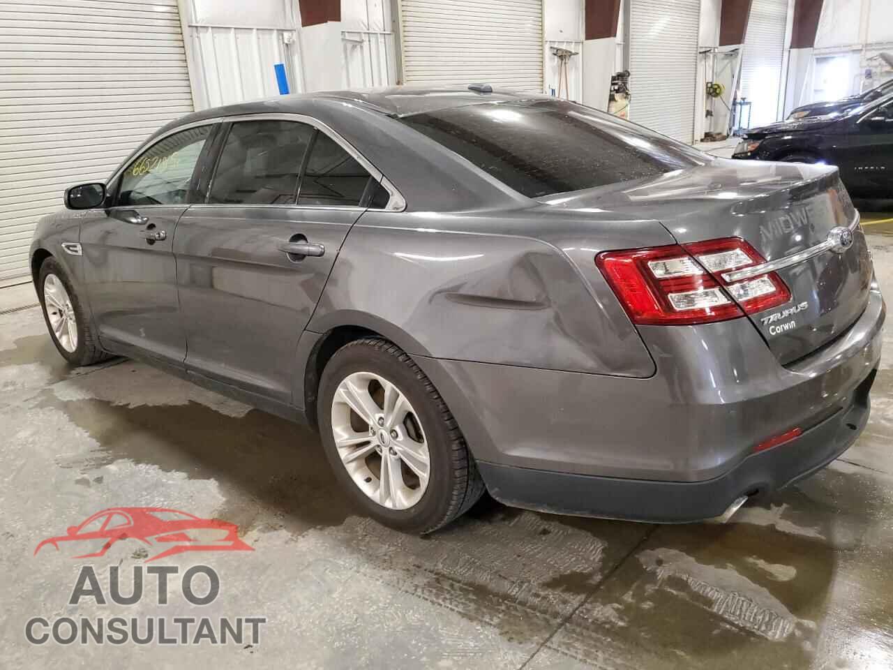 FORD TAURUS 2015 - 1FAHP2E84FG142804