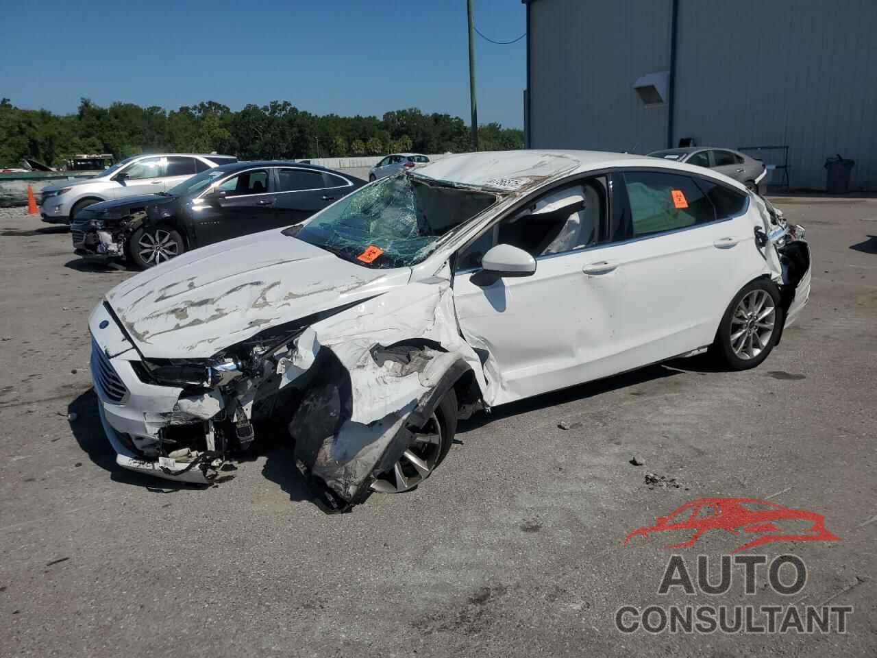 FORD FUSION 2017 - 3FA6P0H75HR138156