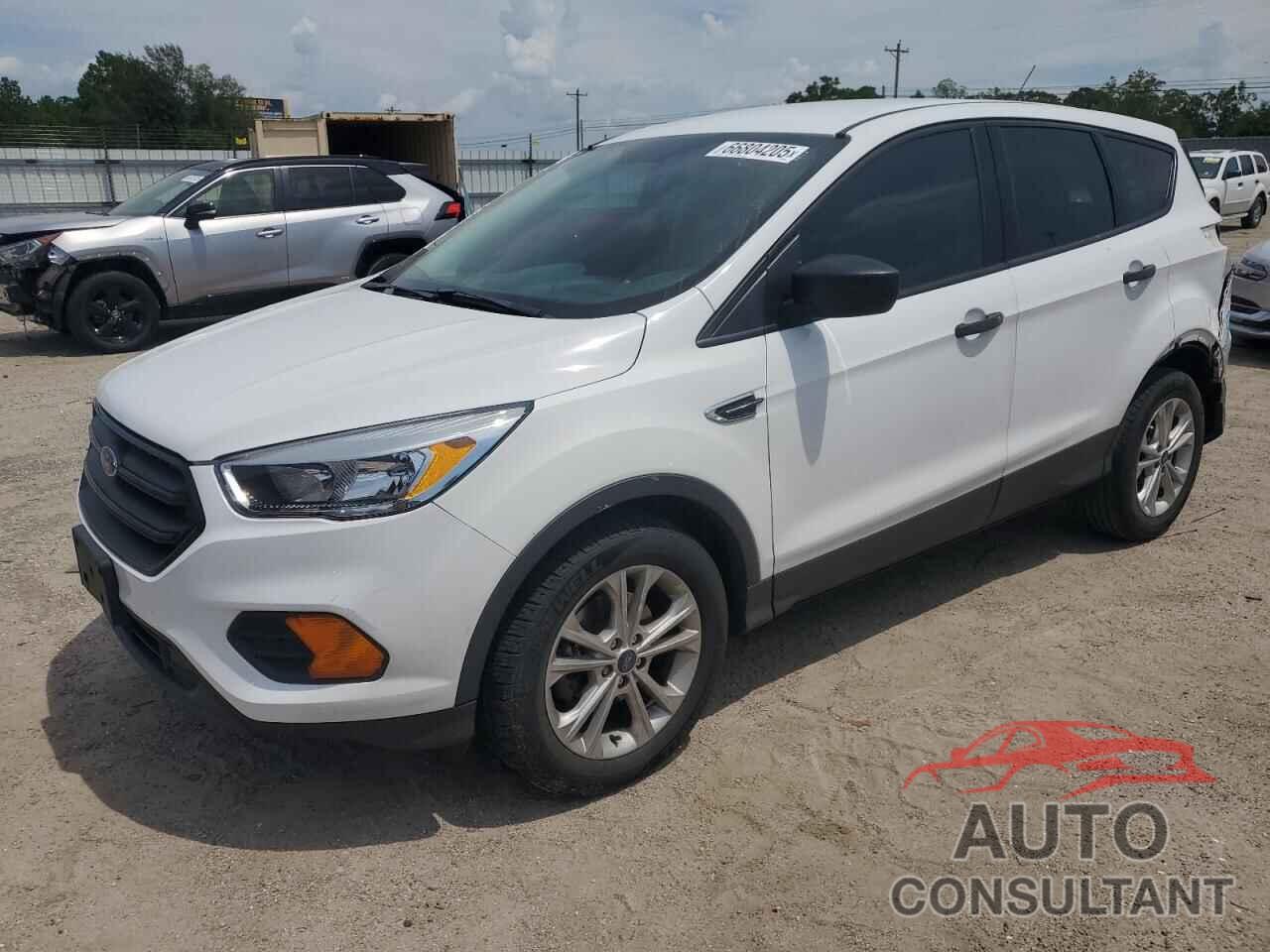 FORD ESCAPE 2017 - 1FMCU0F7XHUD34378