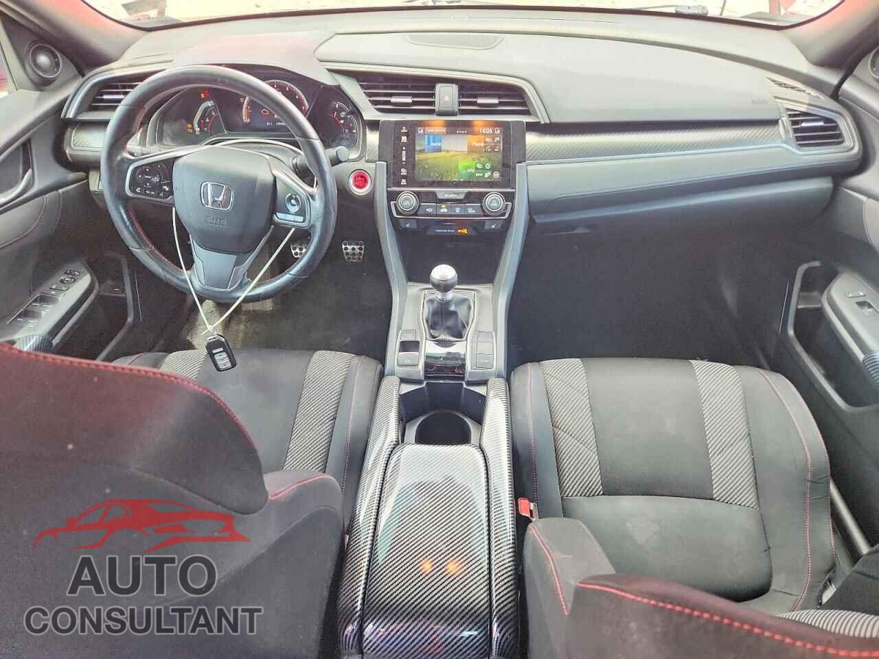 HONDA CIVIC 2017 - 2HGFC1E56HH703252