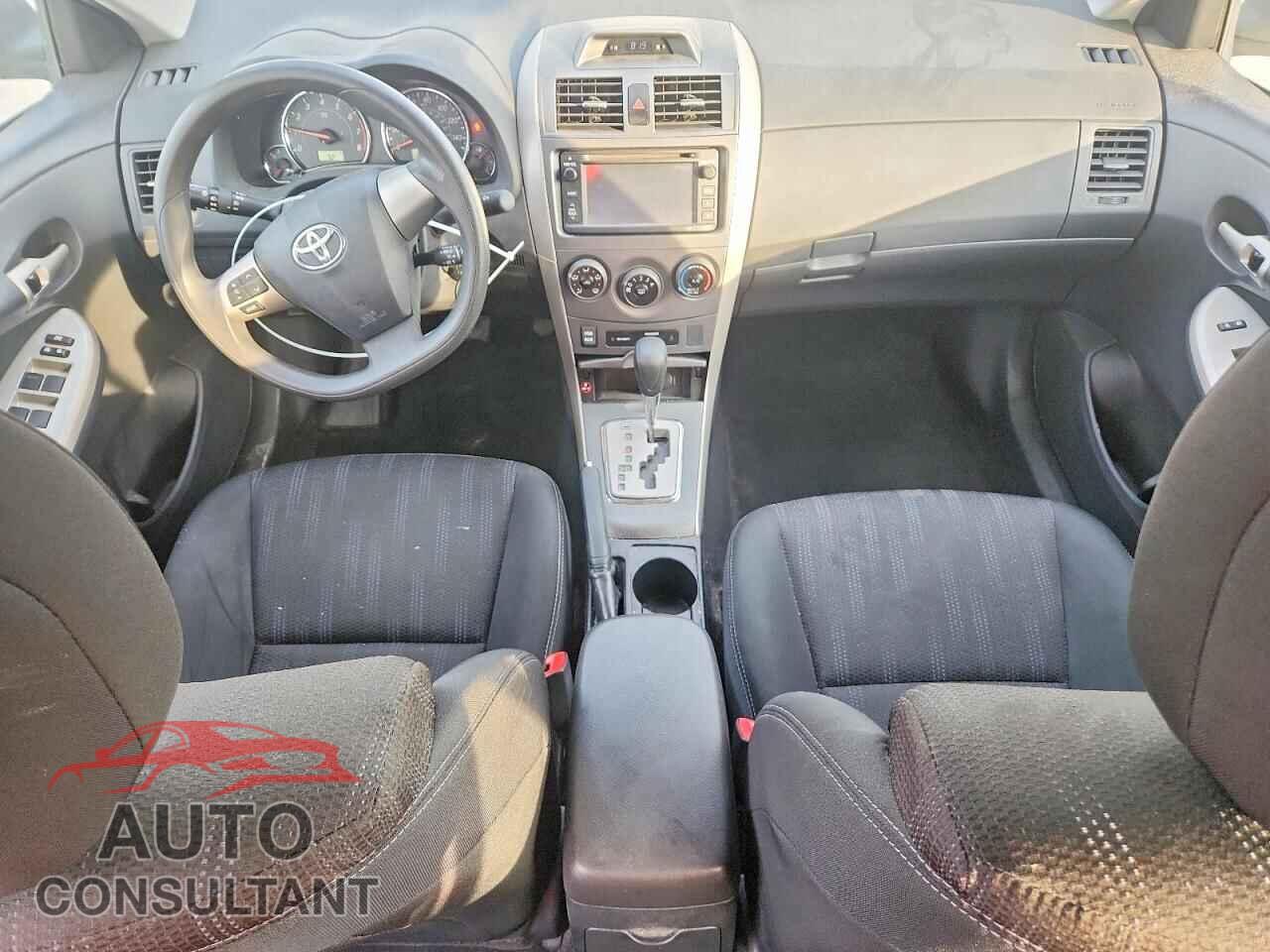 TOYOTA COROLLA 2013 - 5YFBU4EE4DP144333