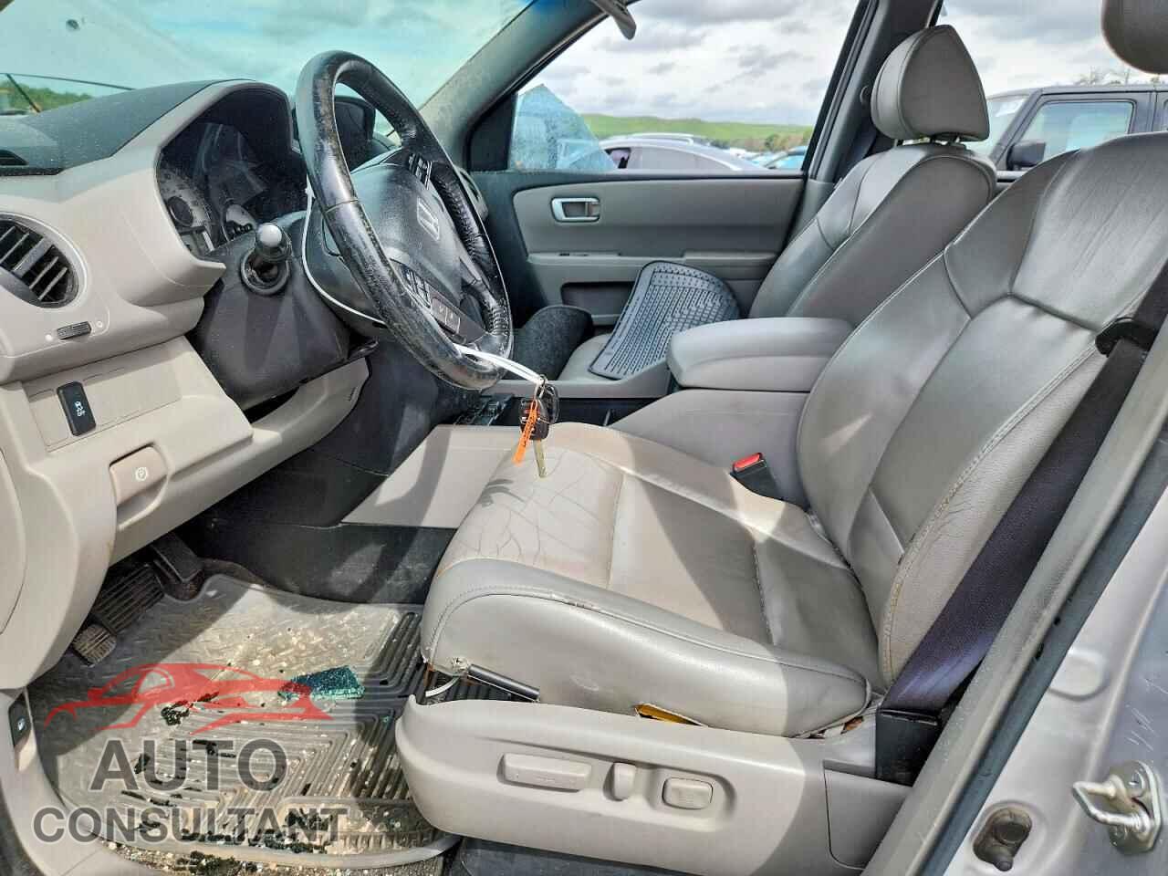 HONDA PILOT 2012 - 5FNYF4H54CB066050