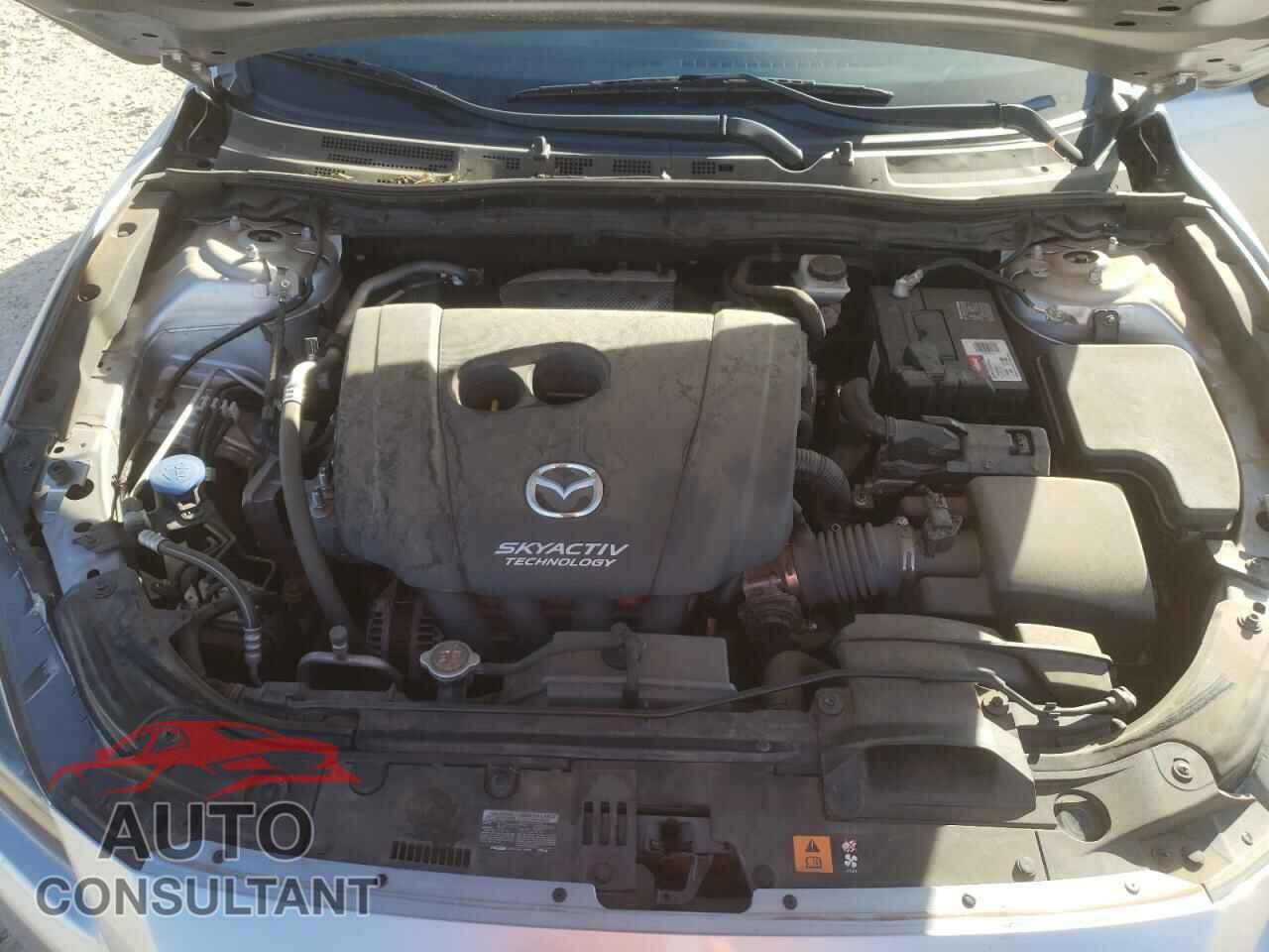 MAZDA 3 2017 - 3MZBN1U74HM142252