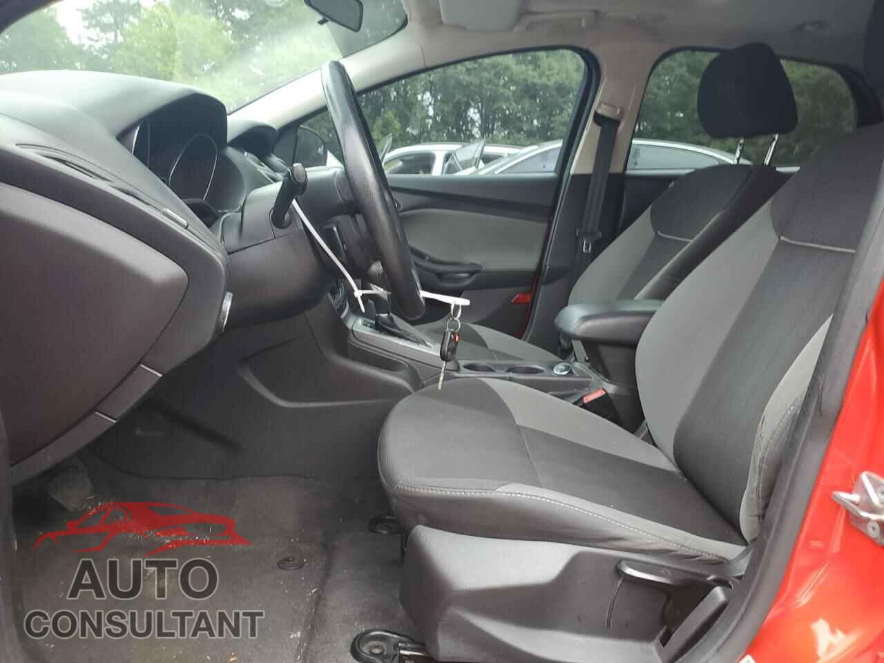 FORD FOCUS 2014 - 1FADP3K25EL312548