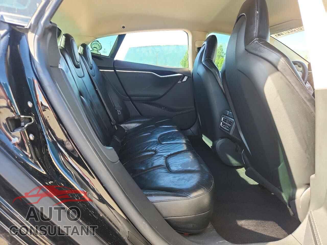 TESLA MODEL S 2014 - 5YJSA1H18EFP43362