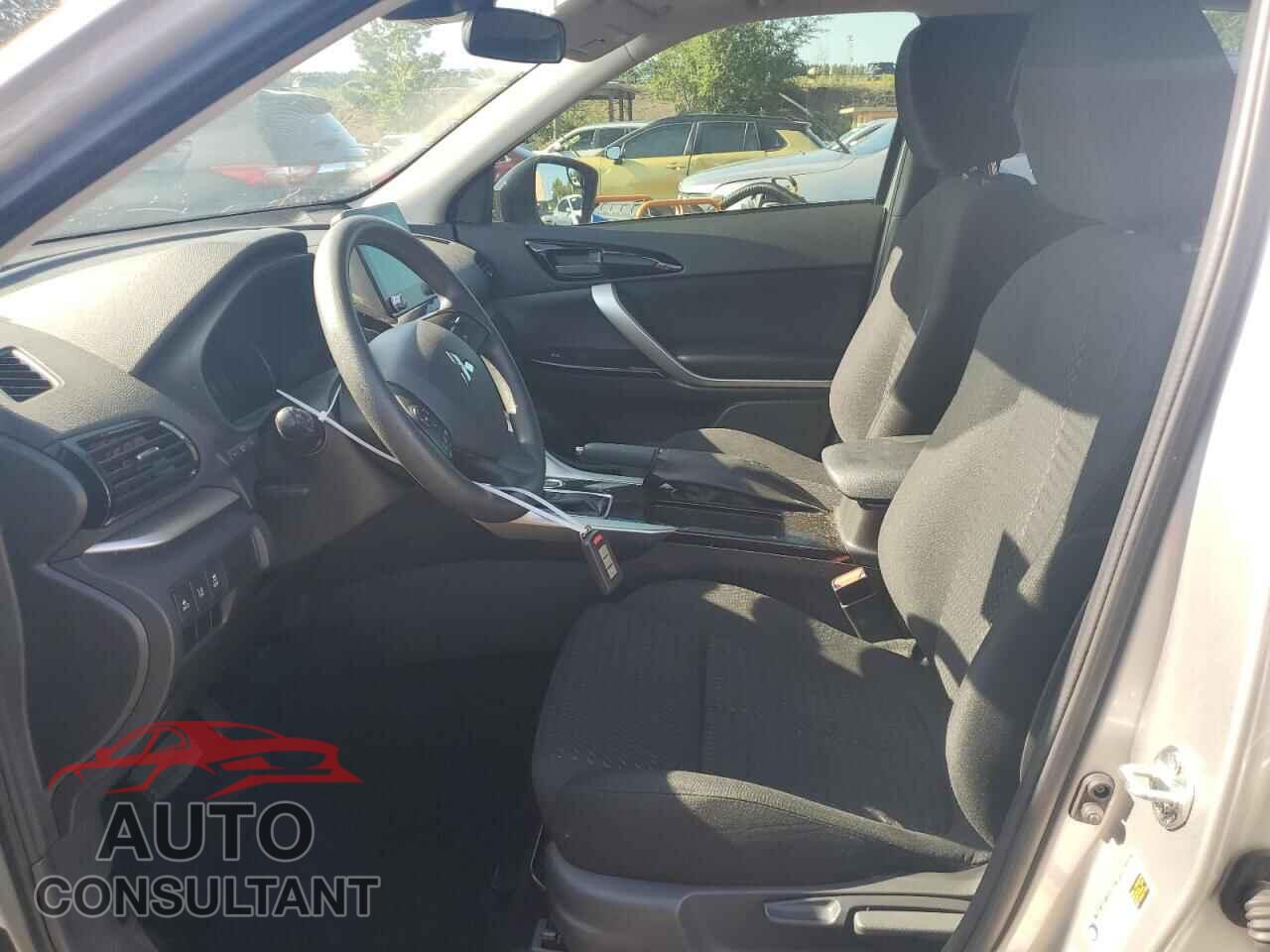 MITSUBISHI ECLIPSE 2024 - JA4ATVAA0RZ021031