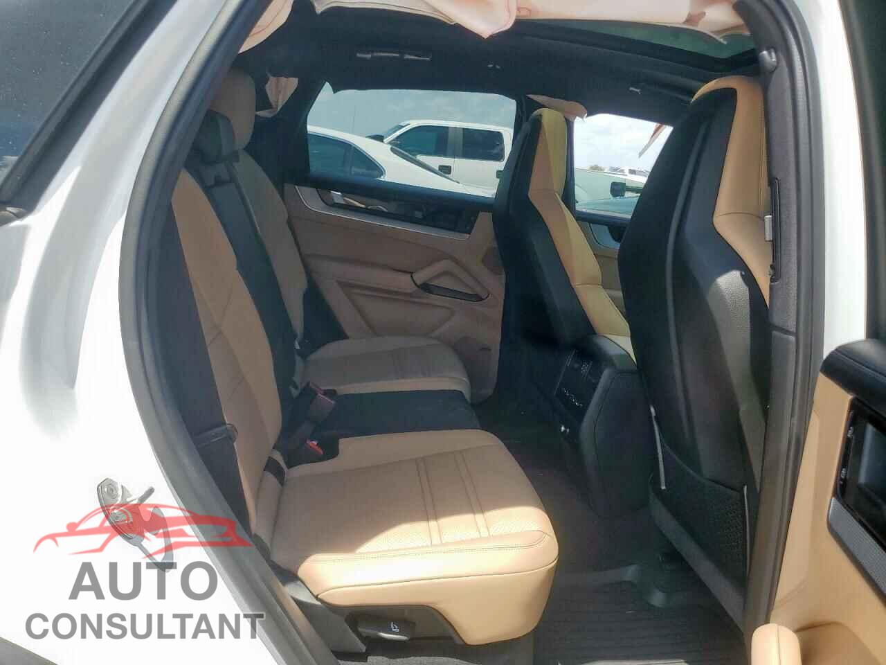 PORSCHE CAYENNE 2024 - WP1AE2AY4RDA29821