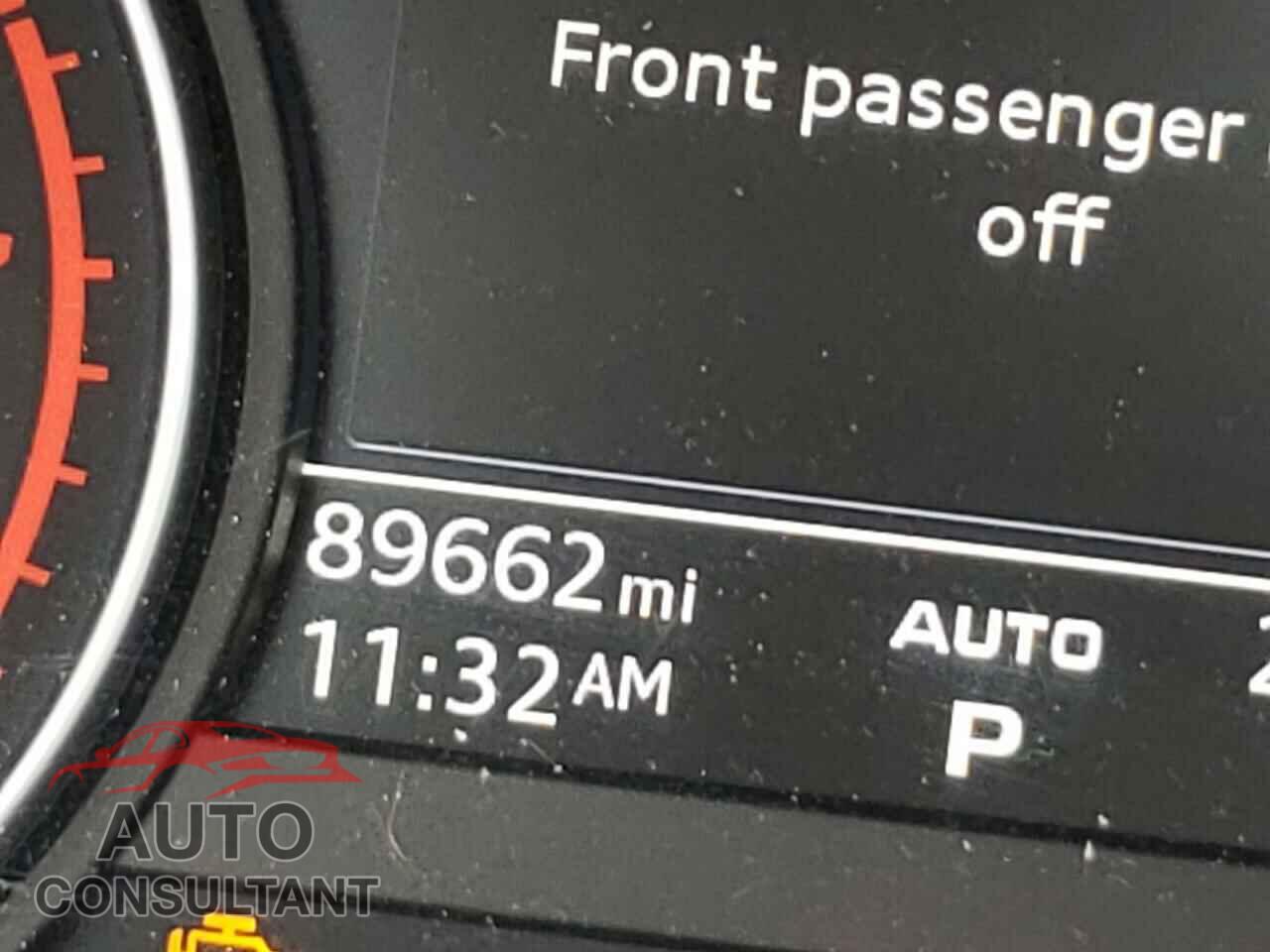 AUDI A4 2017 - WAUGNAF42HN018270