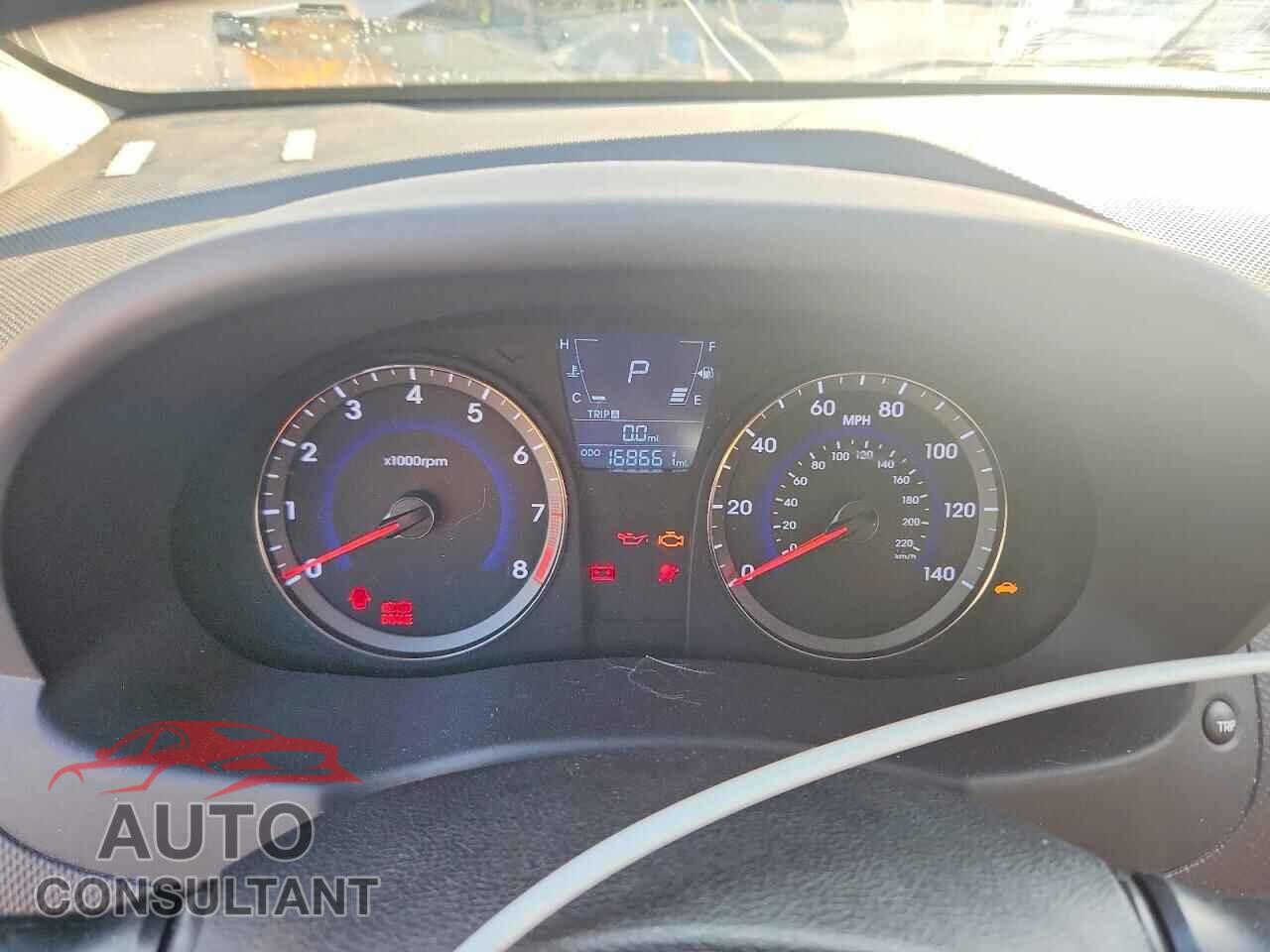 HYUNDAI ACCENT 2014 - KMHCT5AE3EU193137