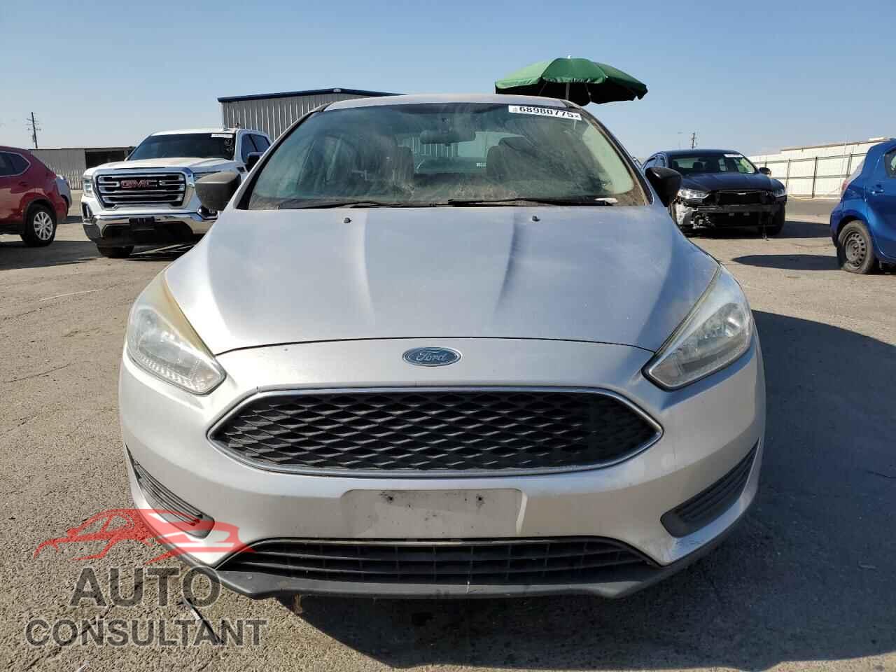 FORD FOCUS 2015 - 1FADP3E20FL364084