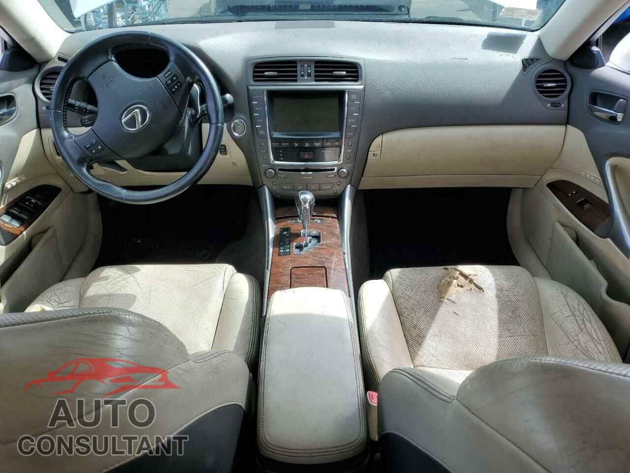 LEXUS IS 2010 - JTHCF5C22A2033348