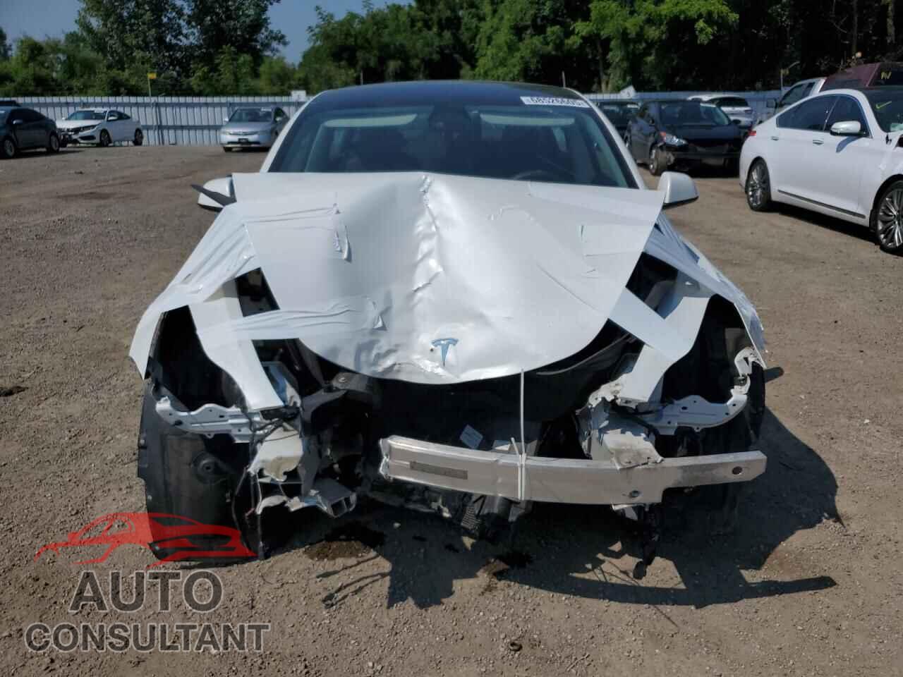 TESLA MODEL 3 2022 - 5YJ3E1EA6NF164450