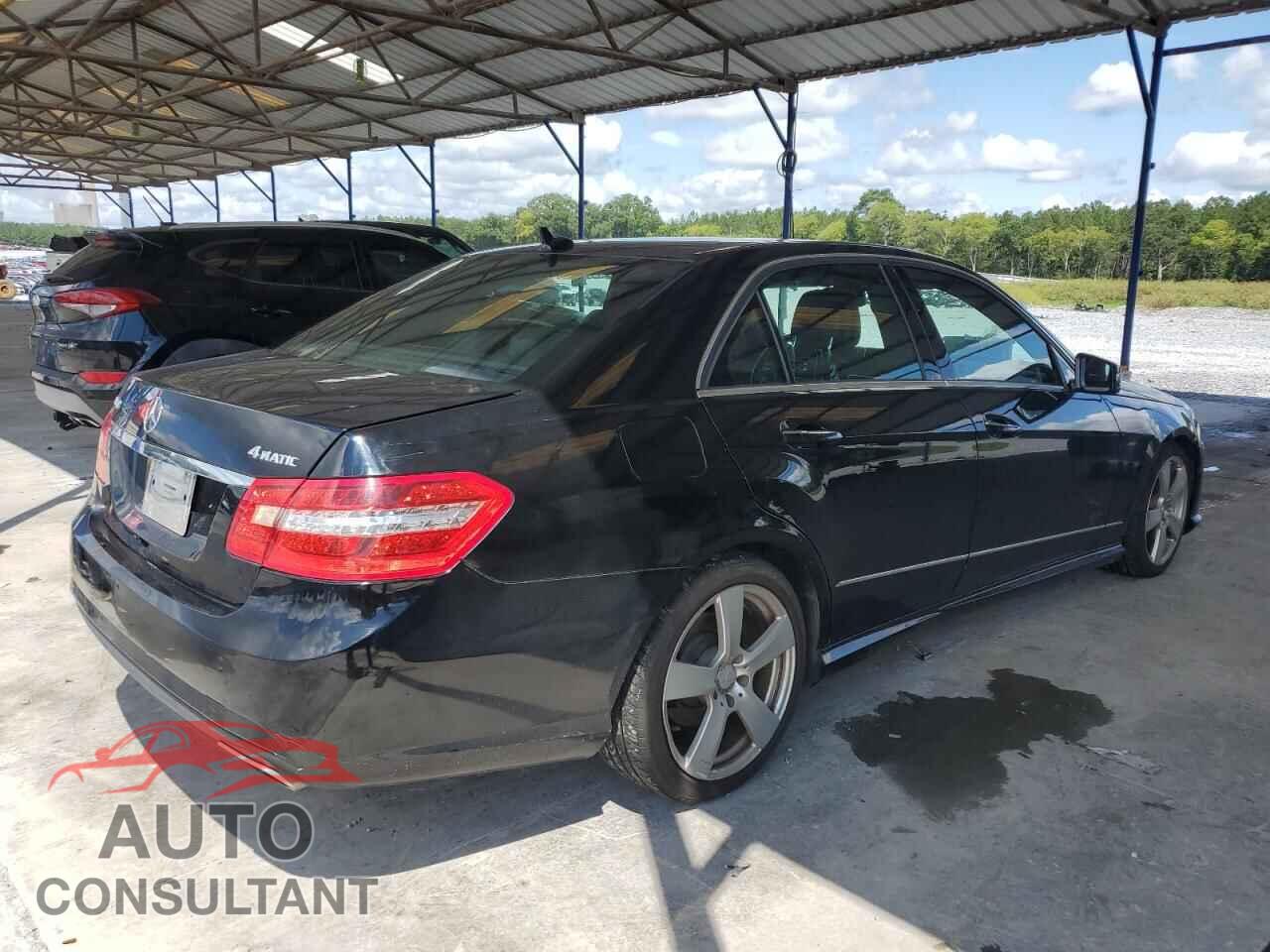 MERCEDES-BENZ E-CLASS 2011 - WDDHF8HB3BA428010