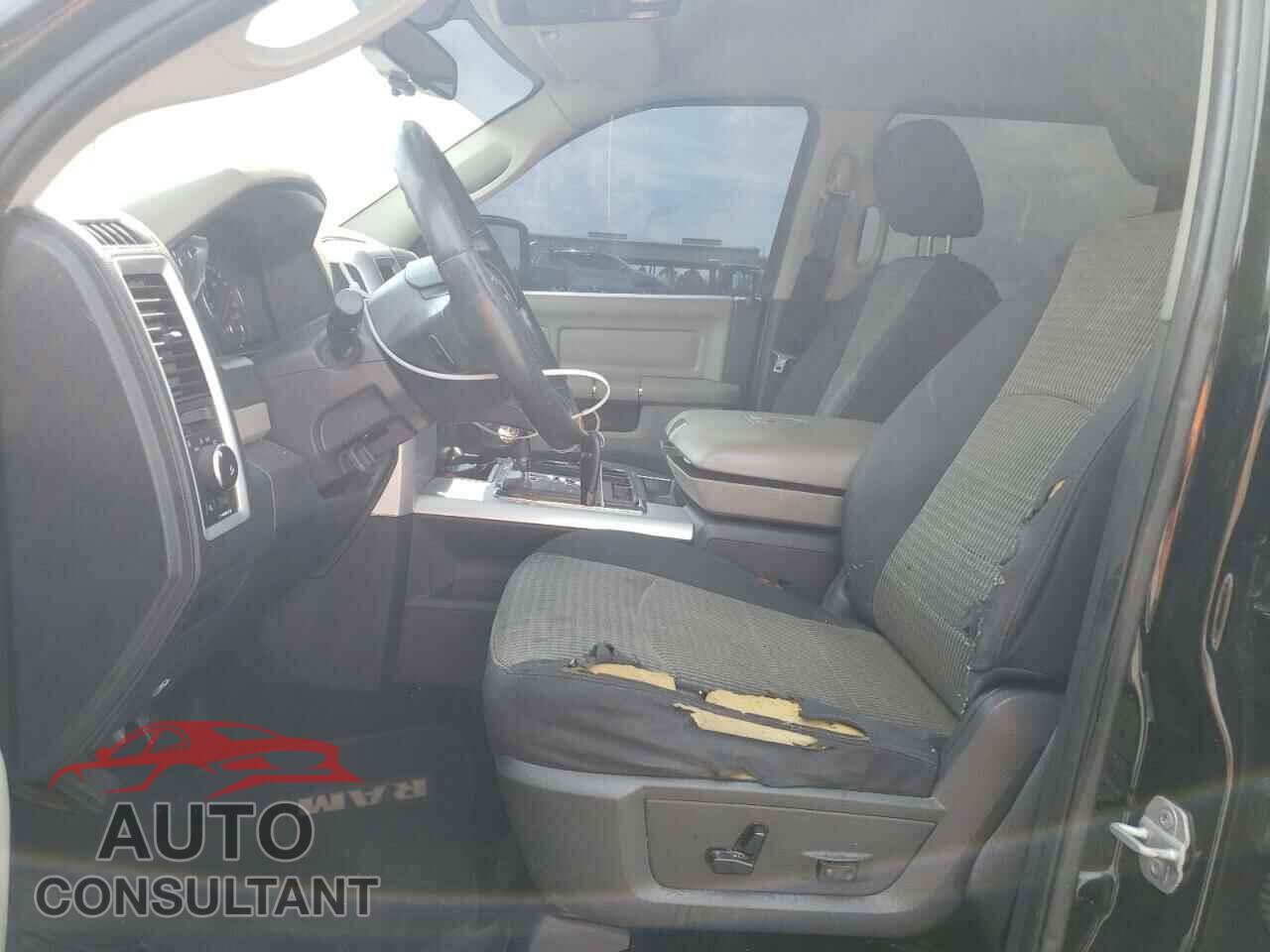 DODGE RAM 1500 2012 - 1C6RD7LT8CS184713