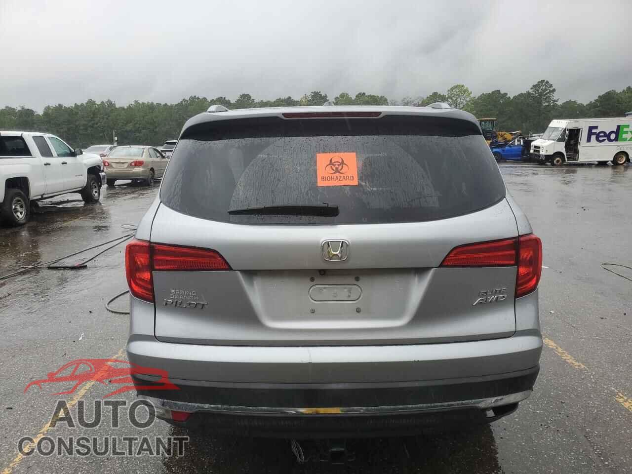 HONDA PILOT 2016 - 5FNYF6H09GB091631