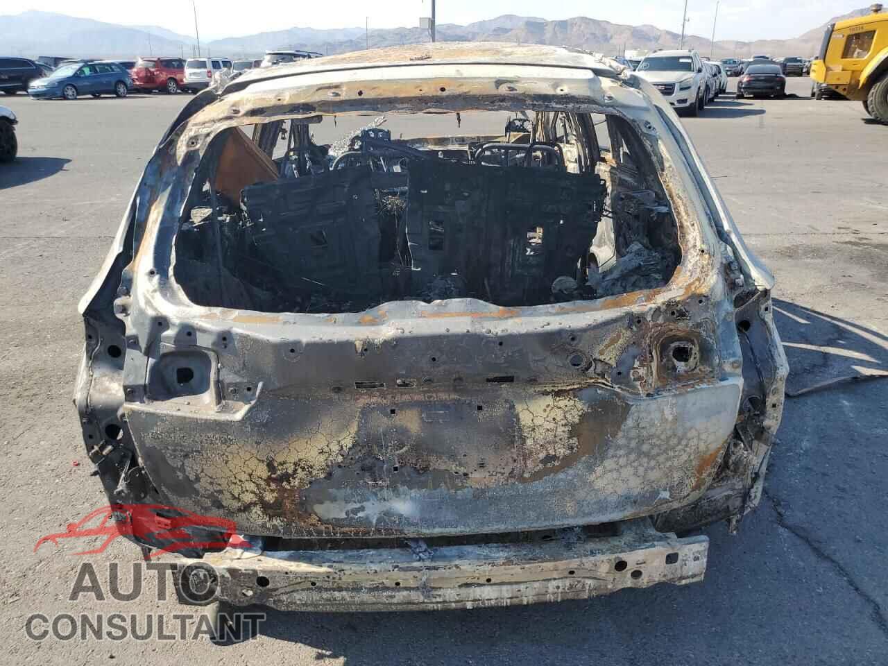 SUBARU OUTBACK 2018 - 4S4BSANC7J3310329