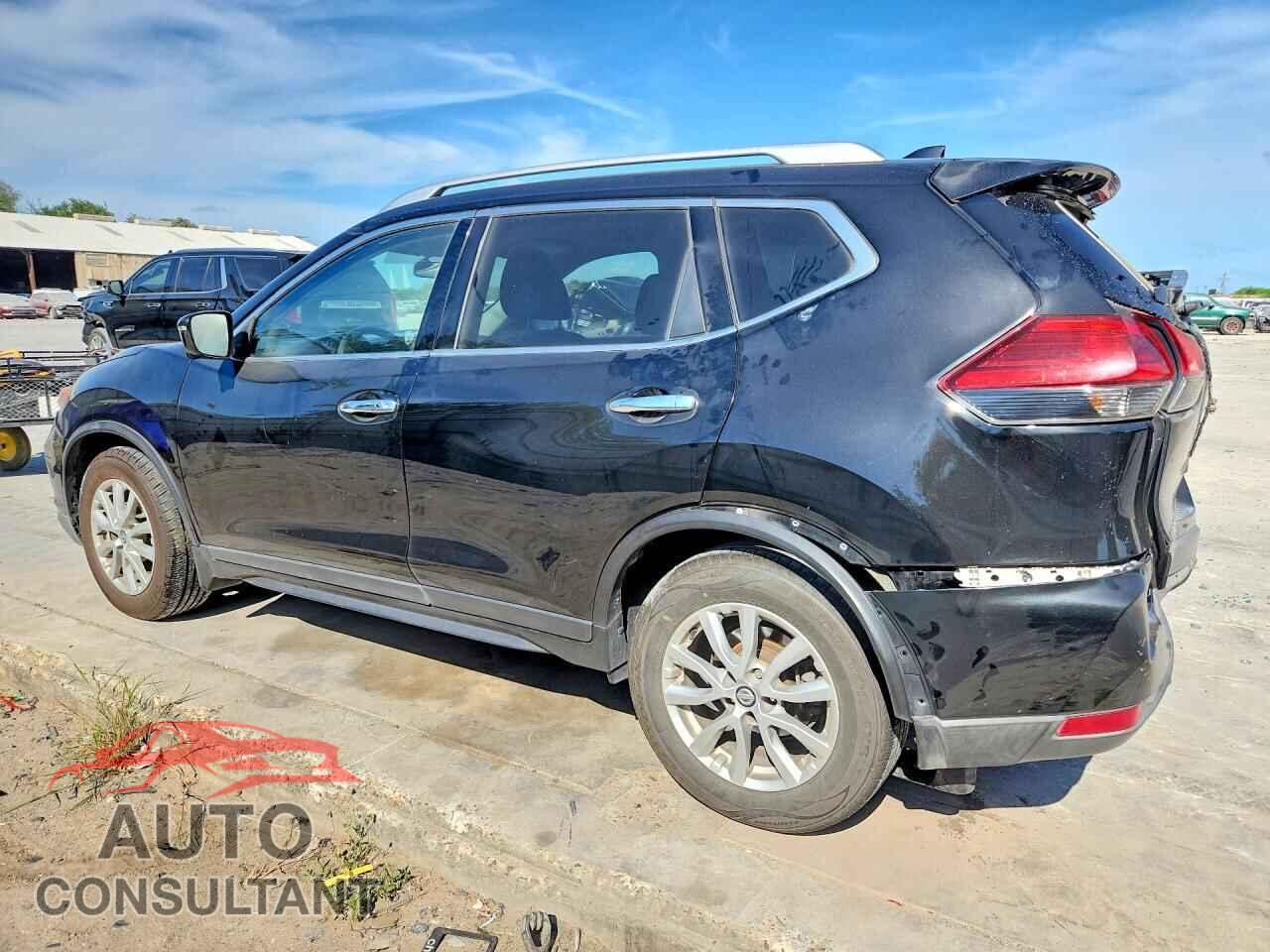 NISSAN ROGUE 2017 - KNMAT2MT6HP535879