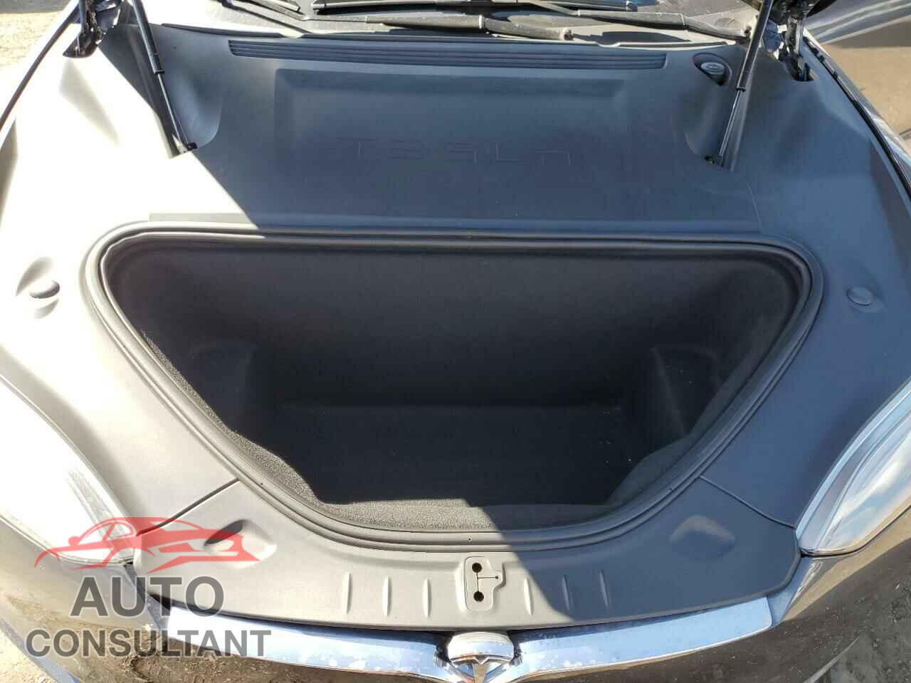 TESLA MODEL S 2021 - 5YJSA1E21MF427121