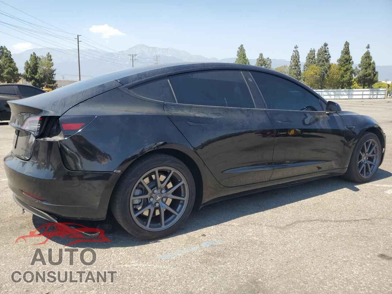 TESLA MODEL 3 2020 - 5YJ3E1EBXLF649499