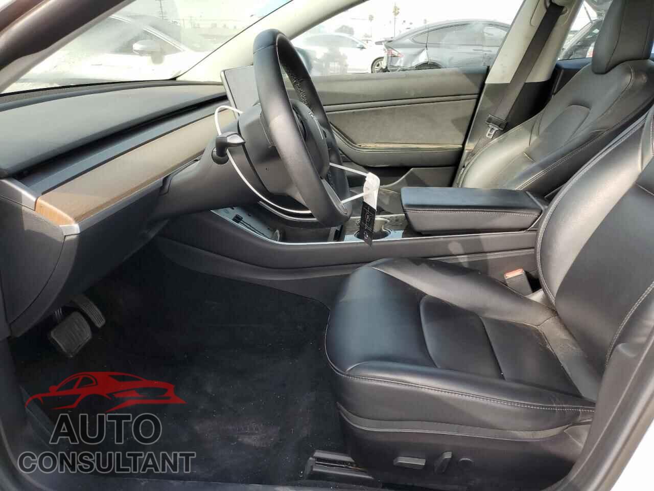 TESLA MODEL 3 2019 - 5YJ3E1EA7KF476546