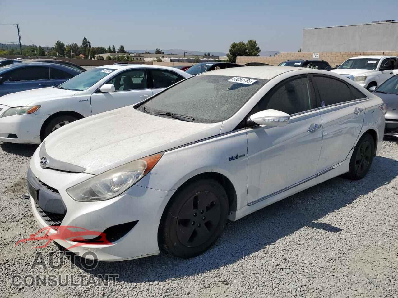 HYUNDAI SONATA 2012 - KMHEC4A41CA057646