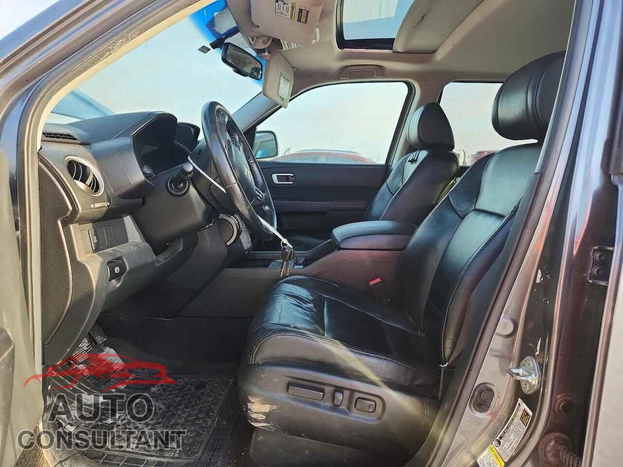 HONDA PILOT 2012 - 5FNYF4H52CB024041