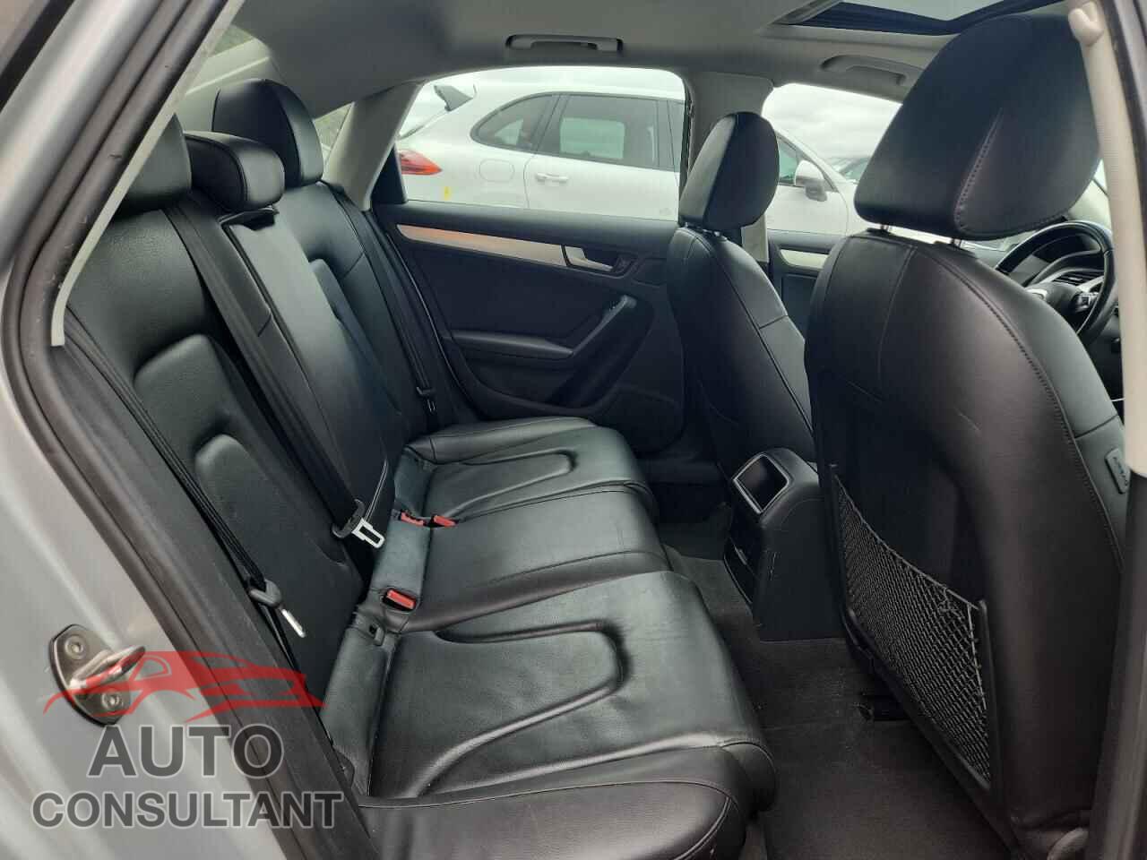 AUDI A4 2012 - WAUBFAFL2CN005980