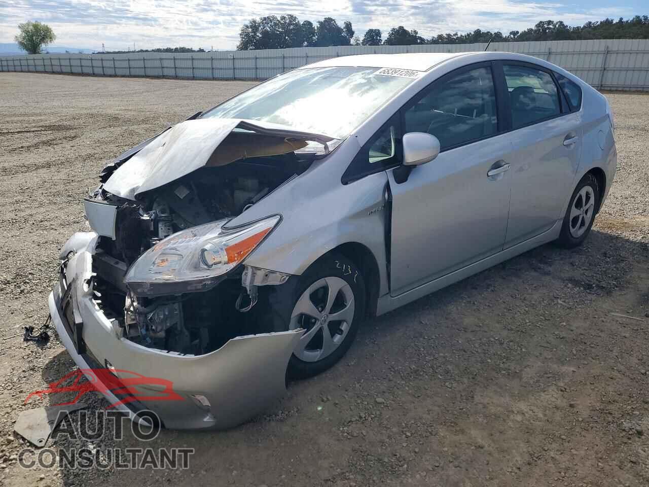 TOYOTA PRIUS 2015 - JTDKN3DU9F0446892