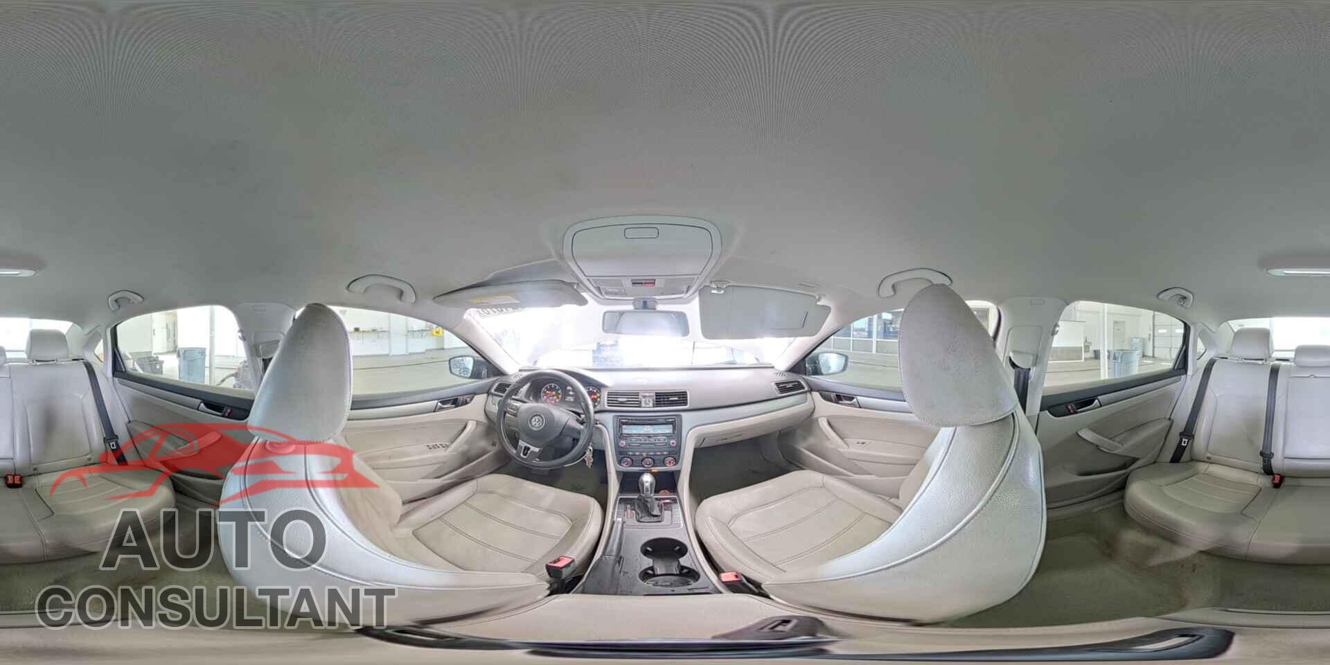 VOLKSWAGEN PASSAT 2014 - 1VWAP7A35EC002458