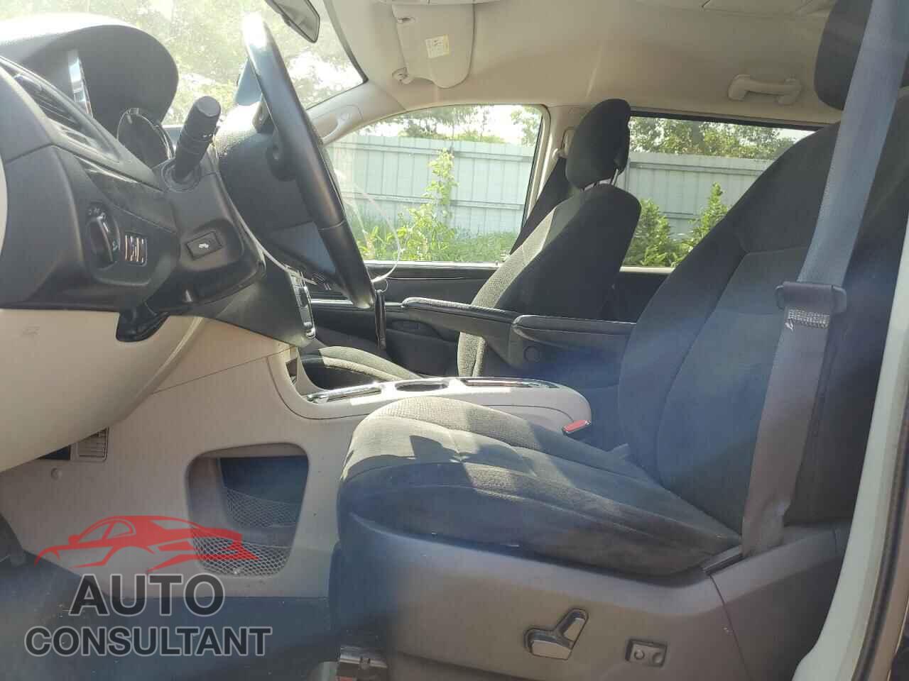 DODGE CARAVAN 2013 - 2C4RDGDG1DR746903