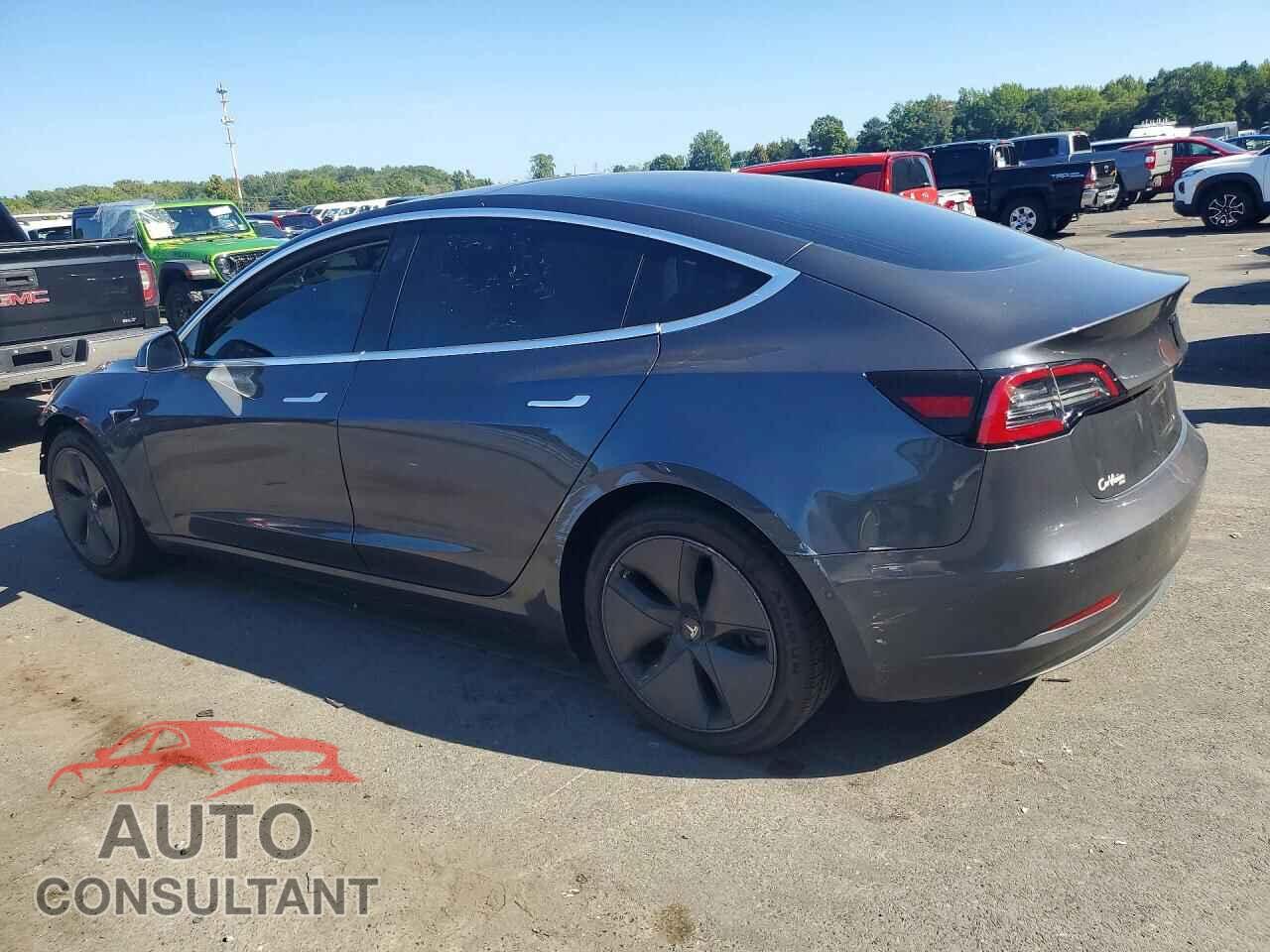 TESLA MODEL 3 2018 - 5YJ3E1EA8JF056731