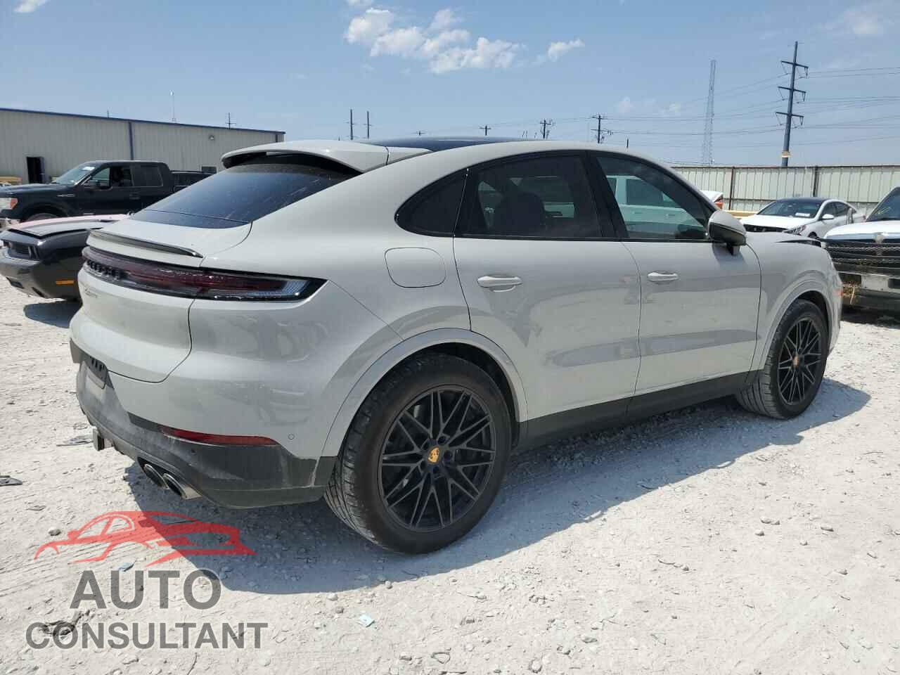 PORSCHE CAYENNE 2024 - WP1BA2AY7RDA53918